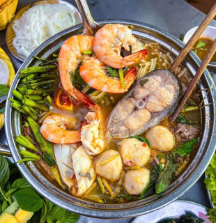 Lẩu Thái Hải Sản