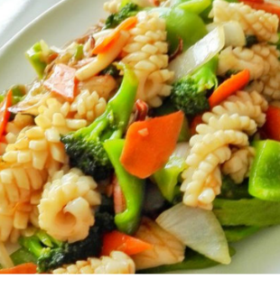 Mực Xào Rau Củ Quả
