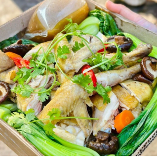 Gà Hấp Nấm Cải + Xôi