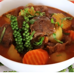 Bò Hầm Tiêu Xanh
